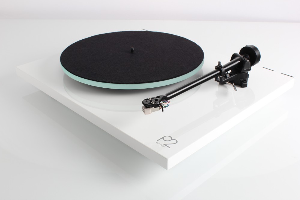 Pikaplar - Rega - Rega Planar 2 (Rega Carbon MM kafa ile)