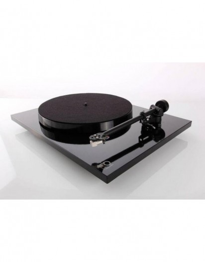 Rega Planar 1 (Rega Carbon MM kafa ile)