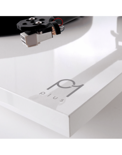 Rega Planar 1 Plus (Rega Carbon MM kafa ile)